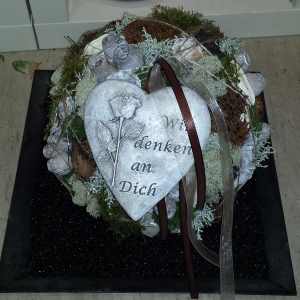 Trauer & Grabgestecke 19